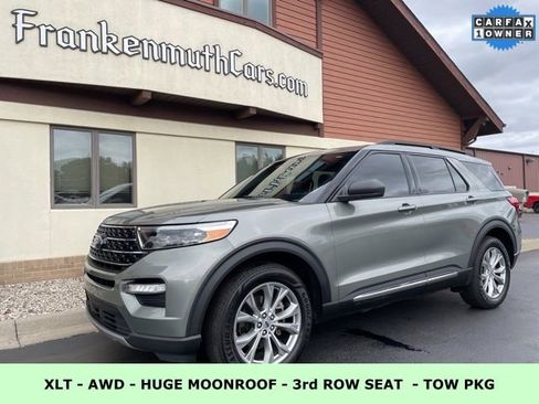 Used 2020 Ford Explorer XLT w/ Equipment Group 202A image 2