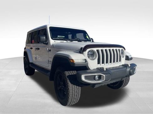 Used 2020 Jeep Wrangler Unlimited Sahara image 3