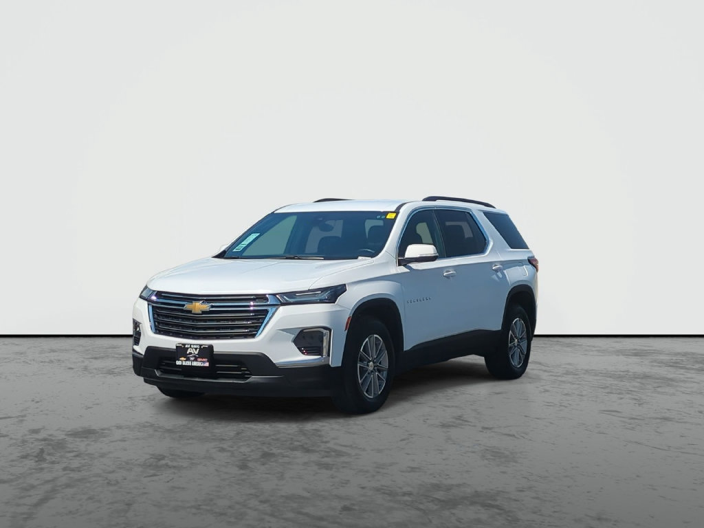 Used 2023 Chevrolet Traverse LT FWD image 4