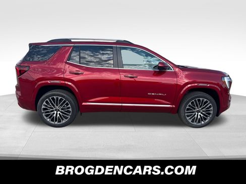 New 2027 GMC Terrain Denali AWD/4WD image 3