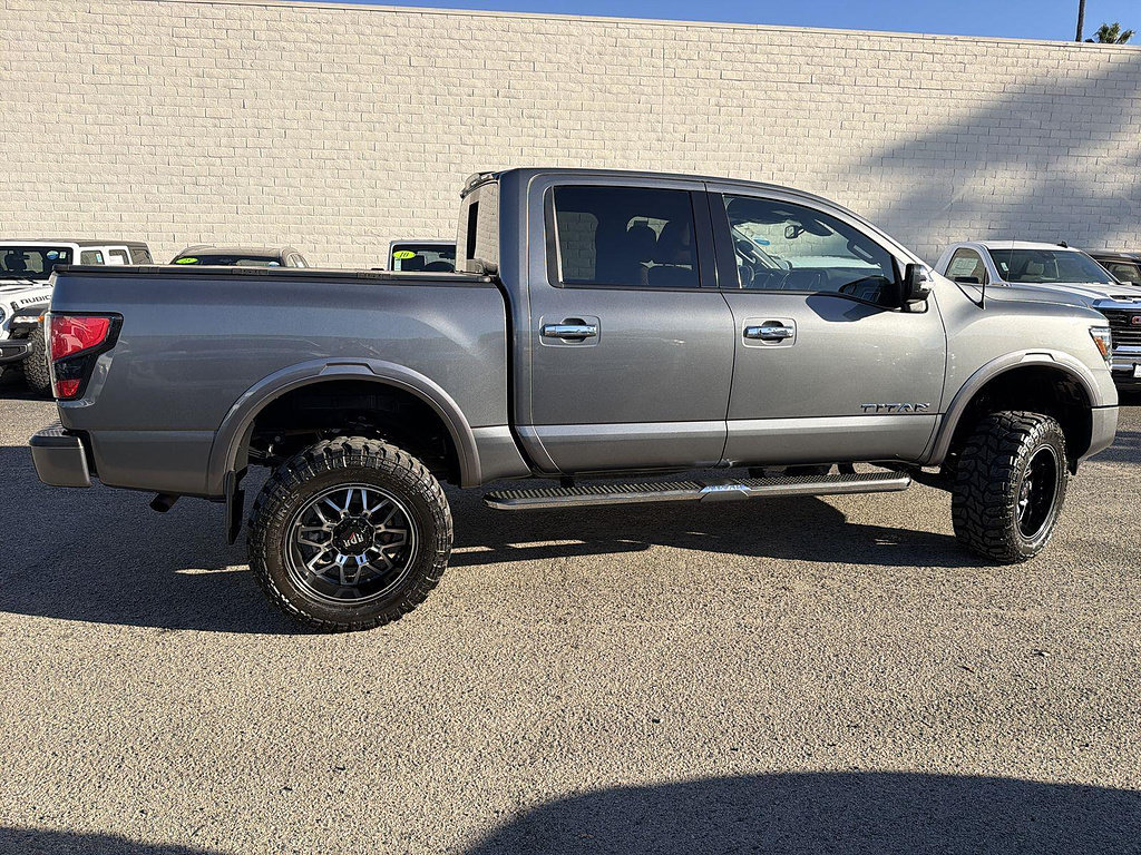 Used 2021 Nissan Titan Platinum Reserve w/ Moonroof Package AWD/4WD image 4