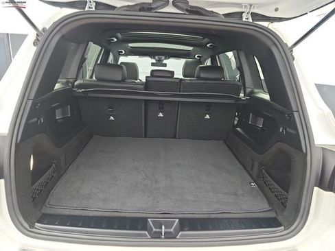 Used 2022 Mercedes-Benz GLB 250 4MATIC image 48