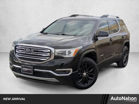 Used 2019 GMC Acadia SLT w/ LPO, Floor Liner Package image 1