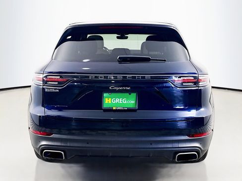Used 2021 Porsche Cayenne image 8