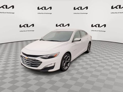 Used 2023 Chevrolet Malibu LT FWD image 4
