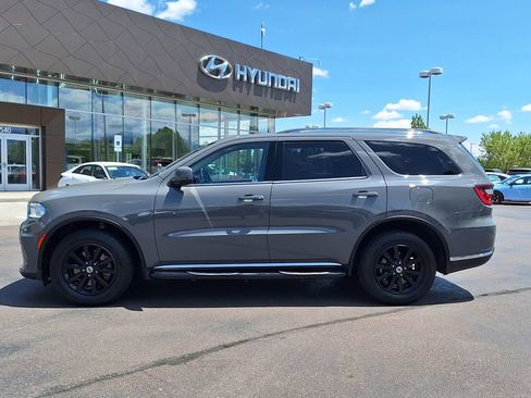 Used 2022 Dodge Durango SXT AWD/4WD image 6