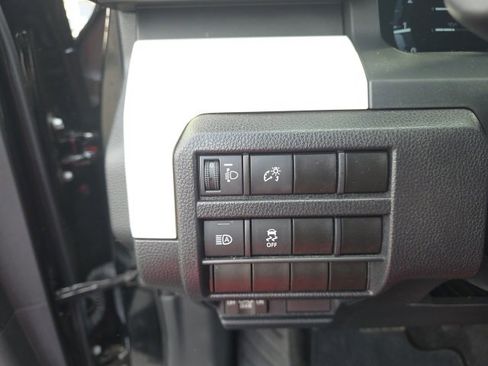 Used 2024 Toyota Tacoma TRD Off-Road image 16