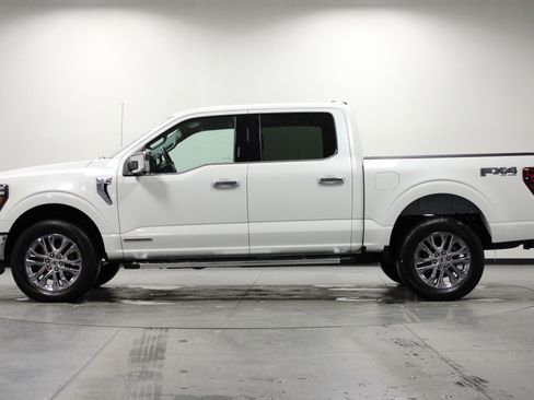 Used 2024 Ford F150 Lariat w/ FX4 Off-Road Package image 7