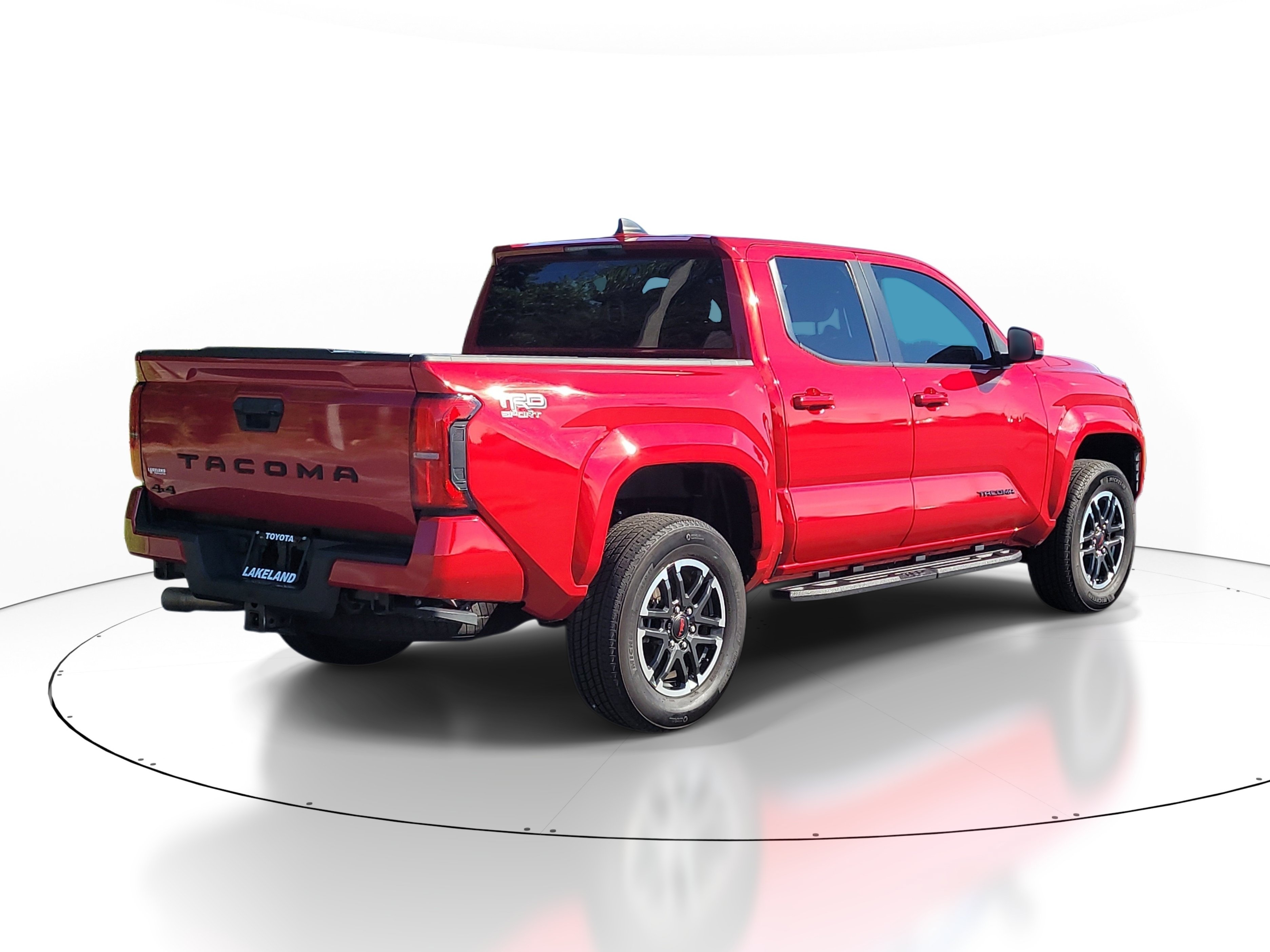 Certified 2025 Toyota Tacoma TRD Sport AWD/4WD image 7