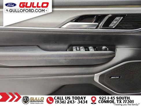 Used 2023 Jeep Wagoneer Series II image 19