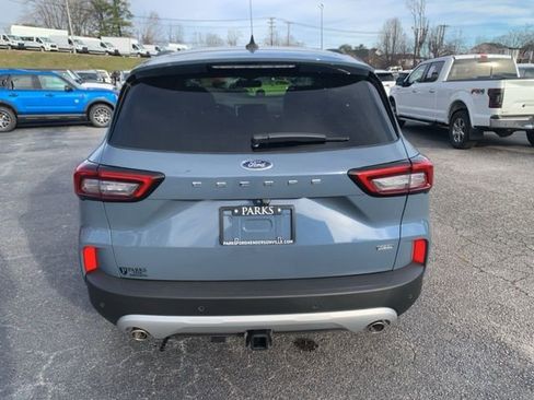 New 2026 Ford Escape SE w/ PHEV Premium Package FWD image 7
