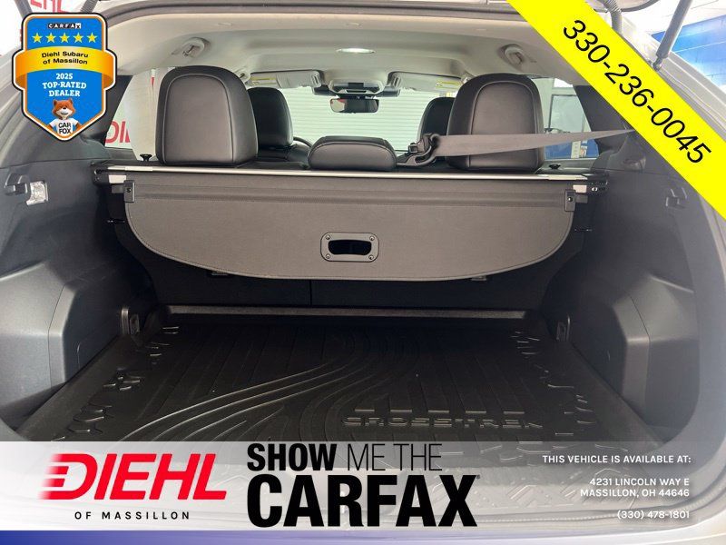 Used 2024 Subaru Crosstrek 2.5i Limited w/ Crosstrek Mirror Package AWD/4WD image 8