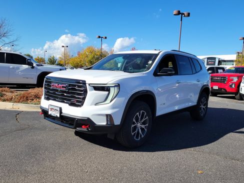 New 2026 GMC Acadia AT4 image 4