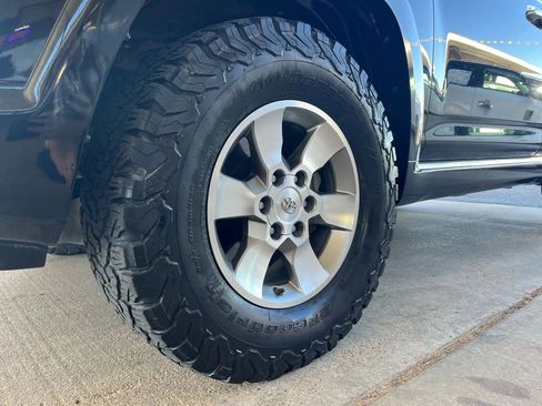 Used 2013 Toyota 4Runner SR5 image 39