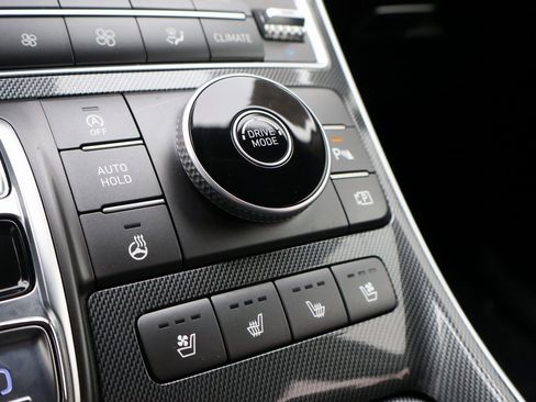 Used 2021 Hyundai Santa Fe Limited image 40