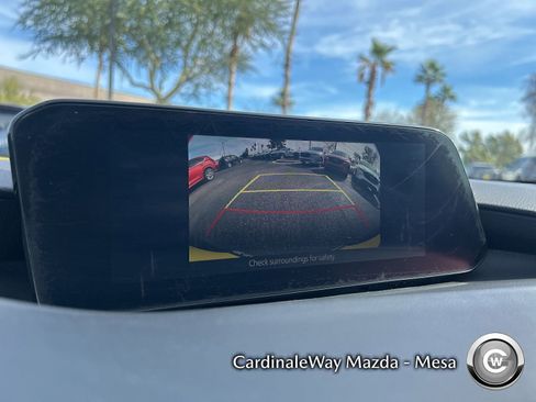 Used 2020 MAZDA MAZDA3 Sedan image 17