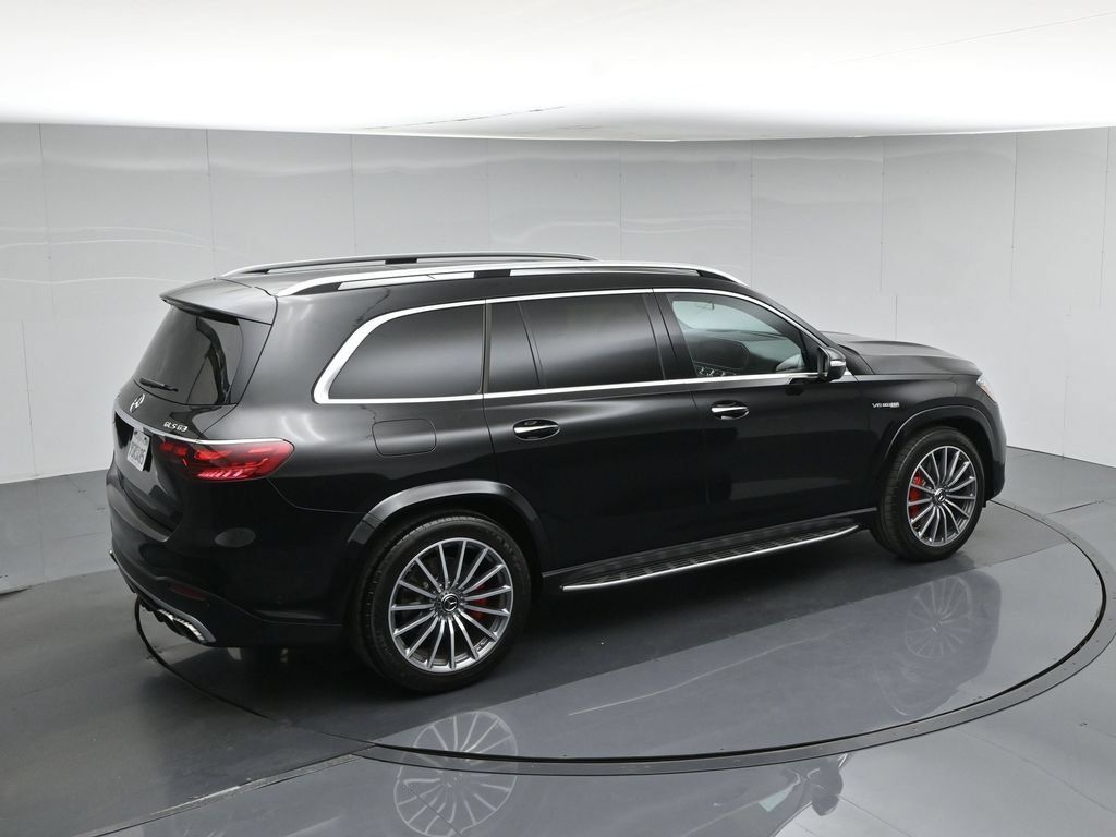 Used 2025 Mercedes-Benz GLS 63 AMG 4MATIC image 36