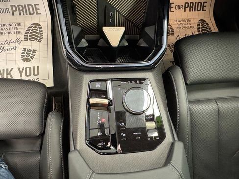 Used 2025 BMW X3 xDrive30i image 8