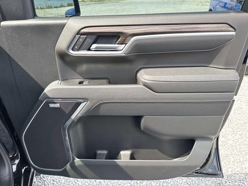 New 2026 Chevrolet Silverado 1500 RST AWD/4WD image 14