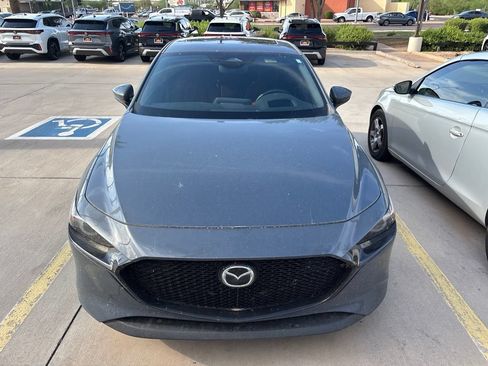 Used 2026 MAZDA MAZDA3 2.5 S Hatchback w/ Premium Pkg FWD image 2