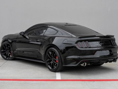 Used 2015 Ford Mustang GT Premium RWD image 11