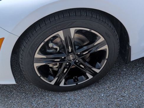 Used 2022 Kia K5 GT-Line FWD image 11