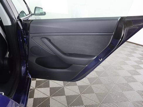 Used 2023 Tesla Model 3 Standard Range RWD image 26