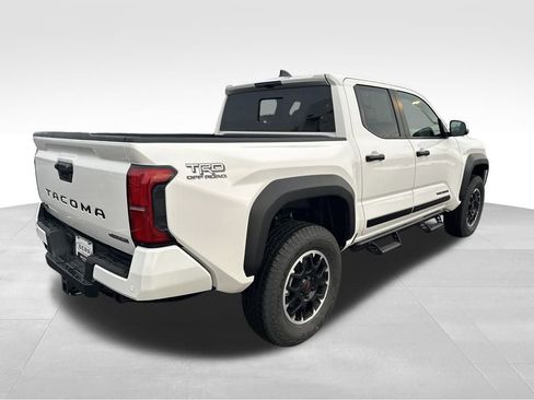 New 2026 Toyota Tacoma TRD Off-Road AWD/4WD image 5