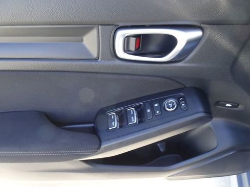 Certified 2024 Honda Civic Sport image 8