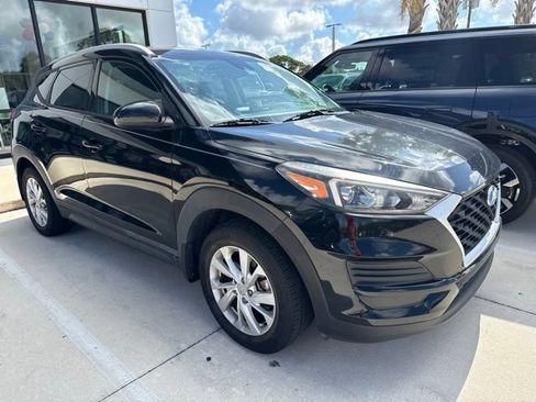 Used 2020 Hyundai Tucson Value FWD image 2