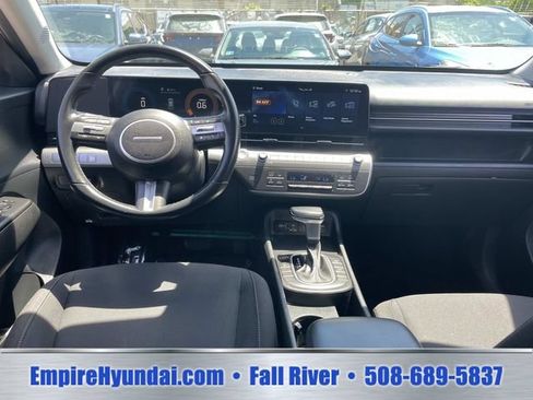 Used 2024 Hyundai Kona SEL AWD/4WD image 13