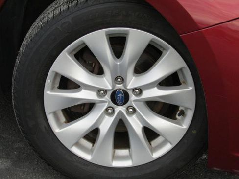 Used 2017 Subaru Legacy 2.5i Premium image 5