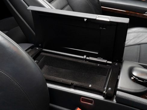 Used 2012 Mercedes-Benz CL 63 AMG image 49