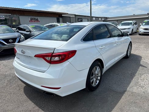 Used 2017 Hyundai Sonata SE FWD image 6