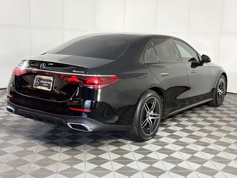 Certified 2025 Mercedes-Benz E 350 4MATIC Sedan image 9