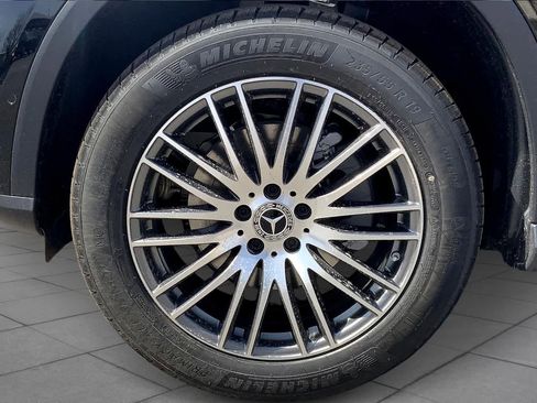 Used 2025 Mercedes-Benz GLC 300 GLC 300 image 19