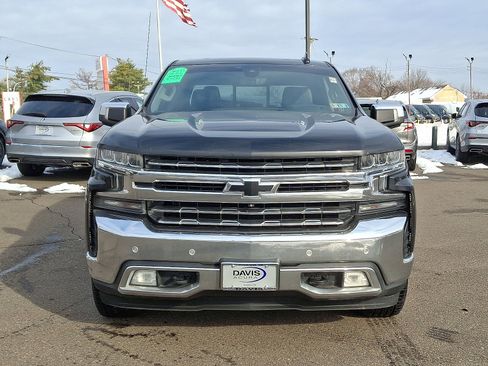 Used 2019 Chevrolet Silverado 1500 LTZ w/ LTZ Premium Package image 2