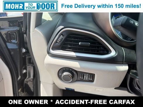 Used 2023 Chrysler Voyager LX FWD image 16