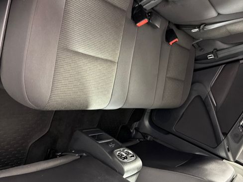 Used 2017 Volkswagen Tiguan S FWD image 21