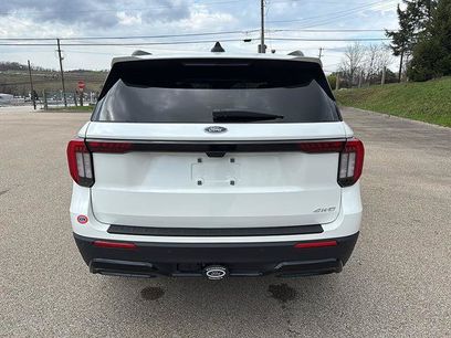 New 2026 Ford Explorer ST-Line w/ ST-Line Street Pack