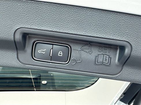 New 2026 Ford Explorer Active w/ Active Comfort Package RWD image 31