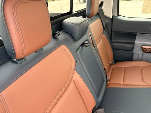 Used 2023 Ford Maverick Lariat w/ Lariat Luxury Package image 48