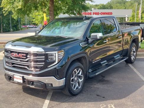 Used 2024 GMC Sierra 1500 SLT w/ SLT Premium Plus Package AWD/4WD image 5