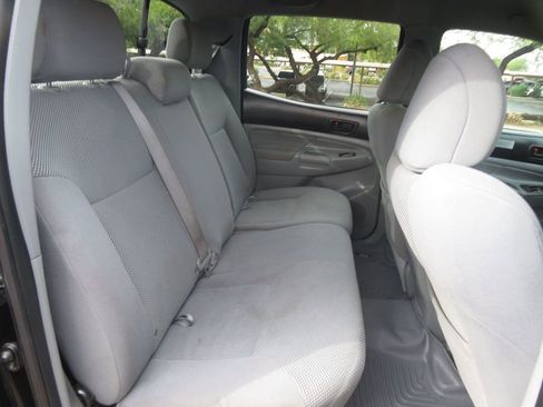 Used 2011 Toyota Tacoma PreRunner w/ TRD Off-Road Pkg w/JBL Audio image 32