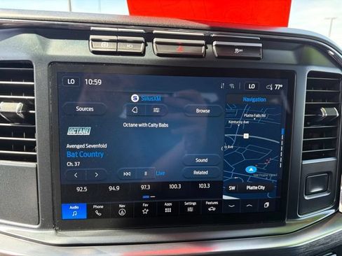 Used 2024 Ford F250 Lariat AWD/4WD image 14