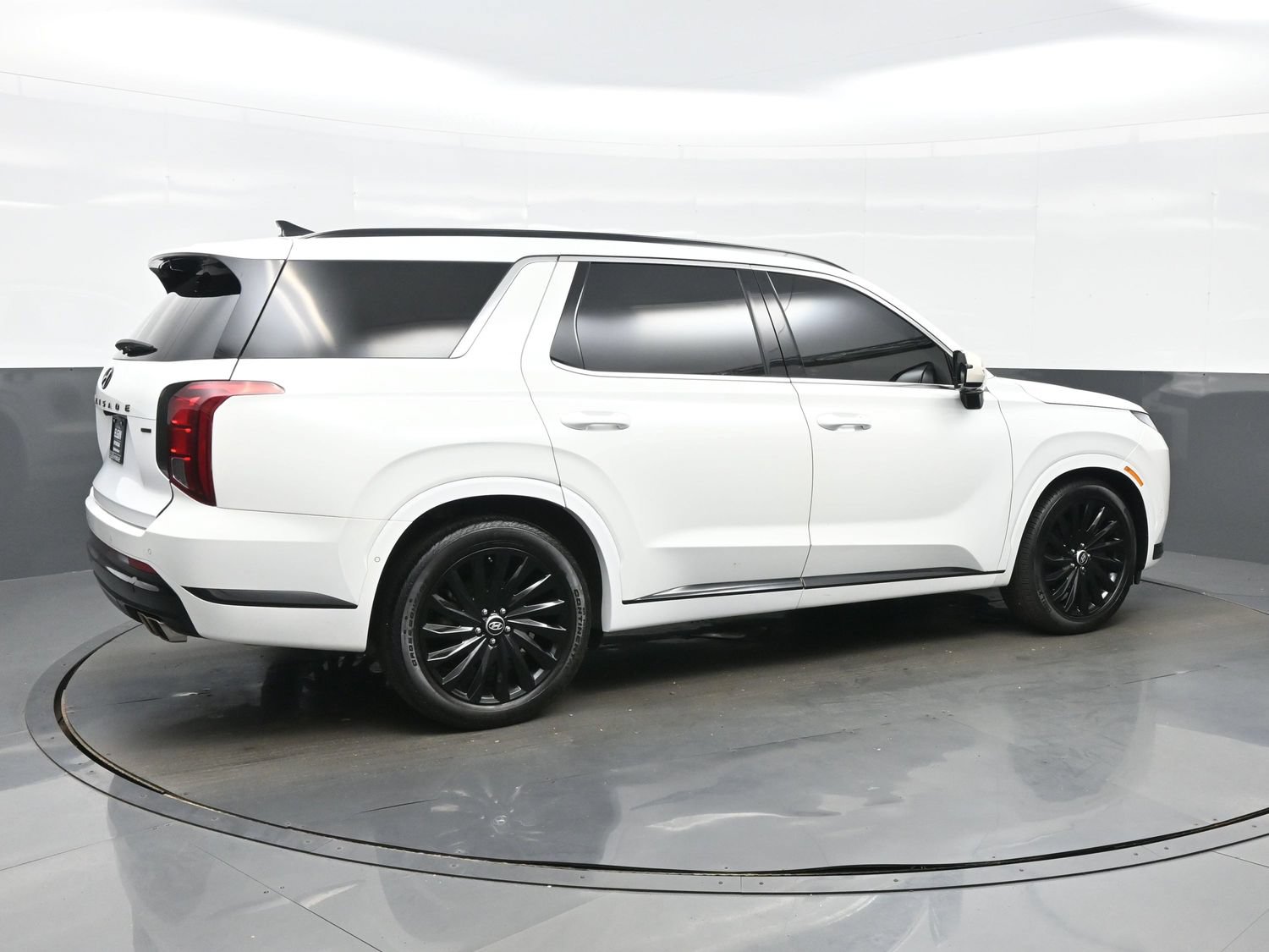 Certified 2024 Hyundai Palisade Calligraphy AWD/4WD image 6
