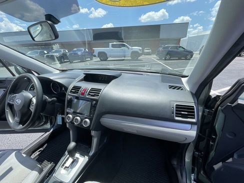 Used 2016 Subaru Forester 2.5i Premium w/ All-Weather Package AWD/4WD image 28