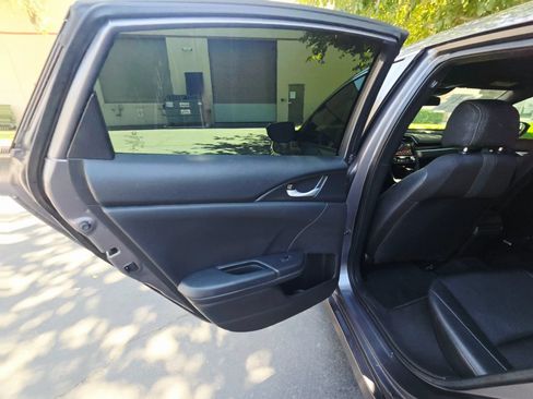 Used 2020 Honda Civic Sport image 37