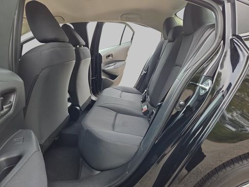 Used 2024 Toyota Corolla LE image 15