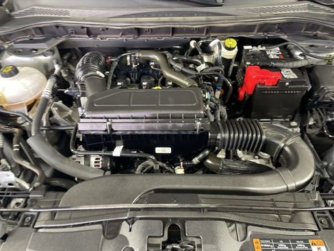 Used 2024 Ford Escape ST-Line image 10